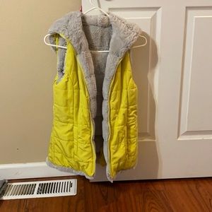 Yellow reversible vest